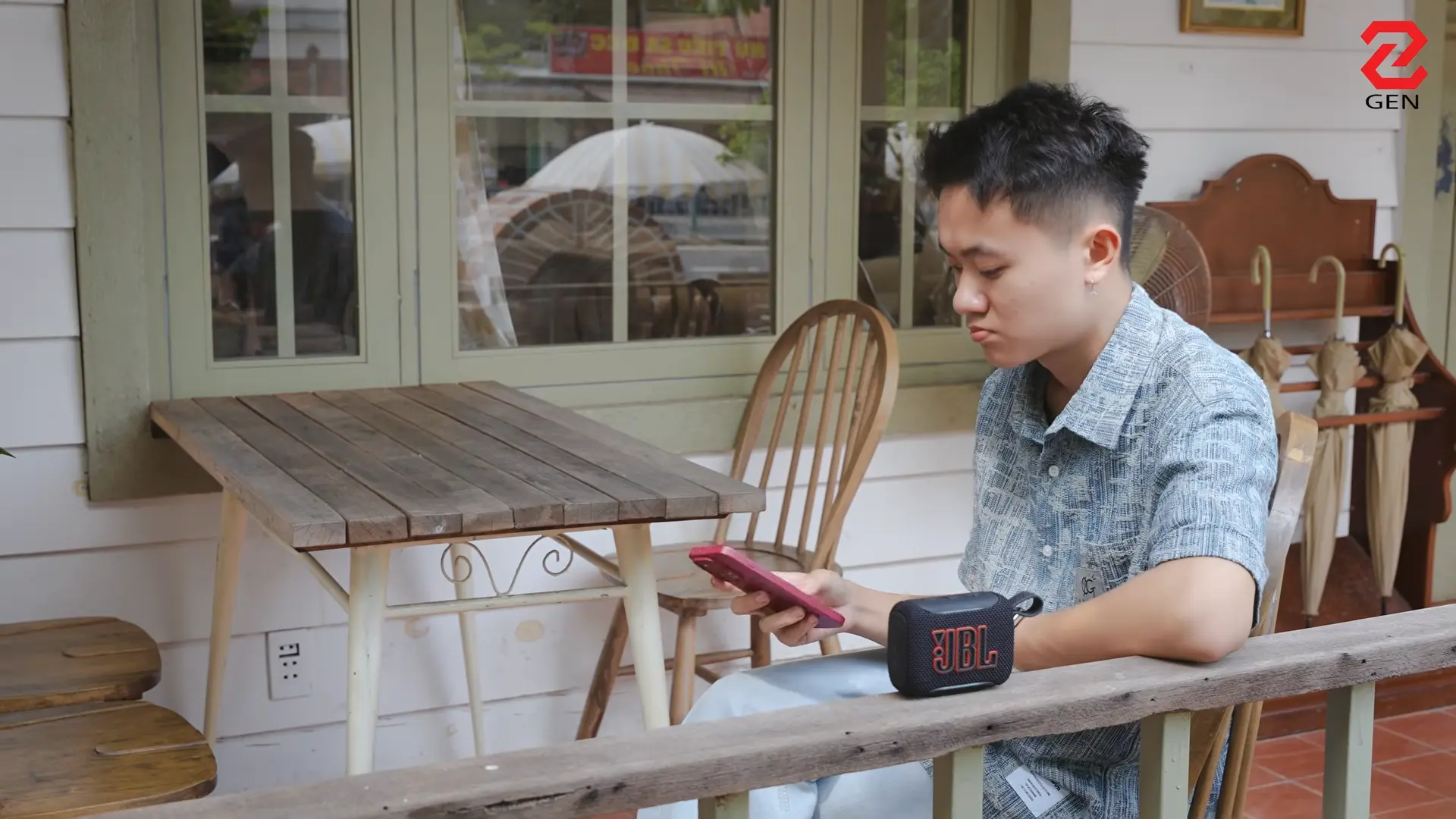 JBL Go 5: Chất âm và kết nối vượt tầm giá