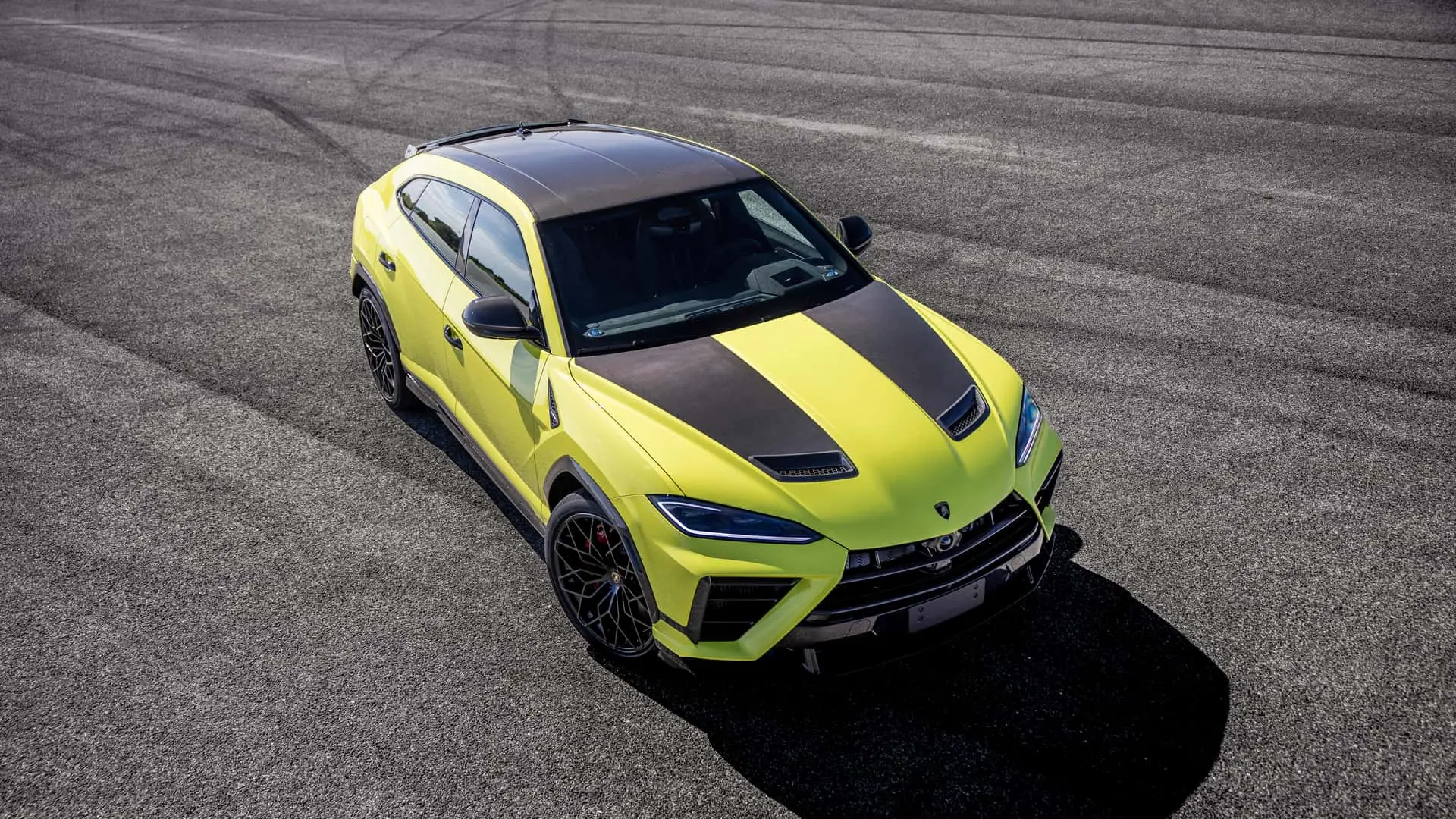 Lamborghini Urus SE Performante: Siêu xe điện 800 mã lực sắp ra mắt