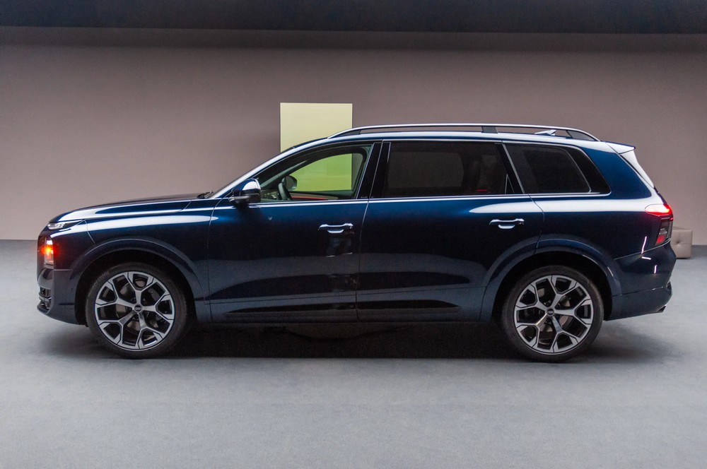 Audi Q9: SUV lớn nhất lịch sử Audi ra mắt