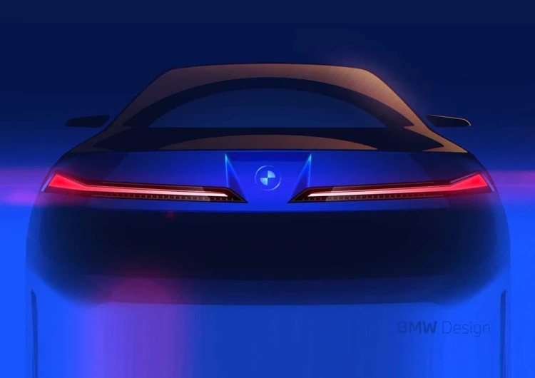 BMW cuối cùng cũng sắp có xe điện mui trần? 
