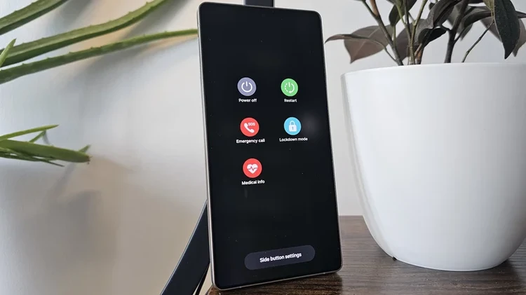 Điện thoại có cần khởi động lại mỗi tuần như lời đồn? 