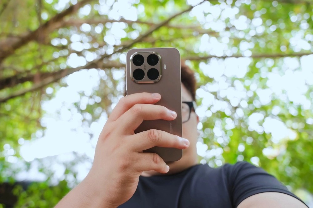 HyperOS 3.3 có mặt trên Xiaomi 15T Pro