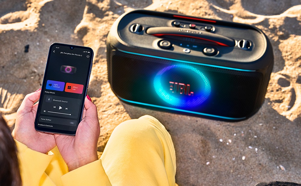 JBL giới thiệu 2 mẫu loa tiệc di động PartyBox mới 5 JBL giới thiệu 2 mẫu loa tiệc di động PartyBox mới
