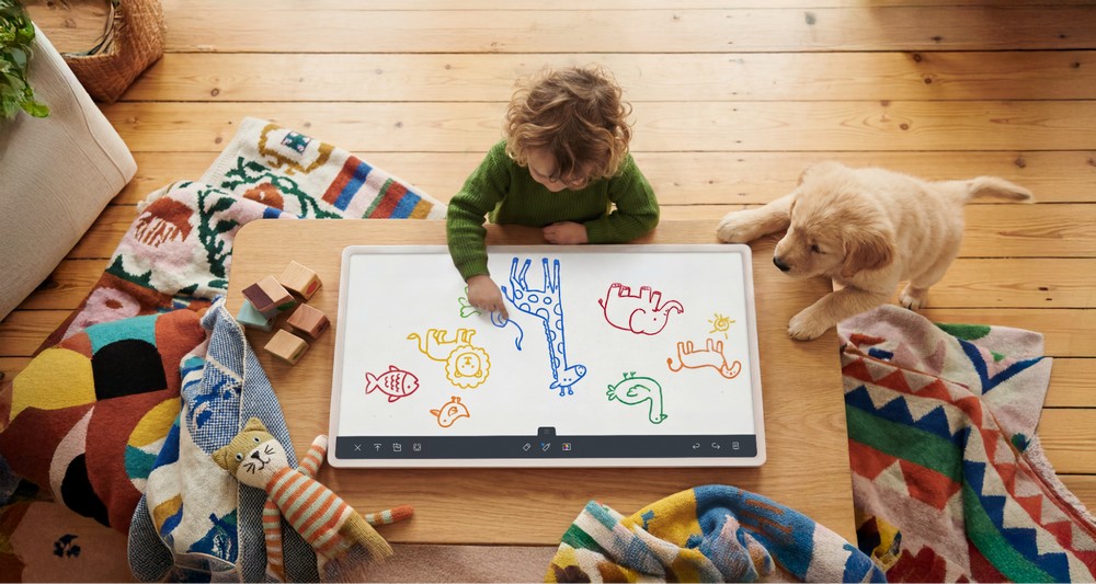 LG giới thiệu StanbyME 2 Max tại Việt Nam