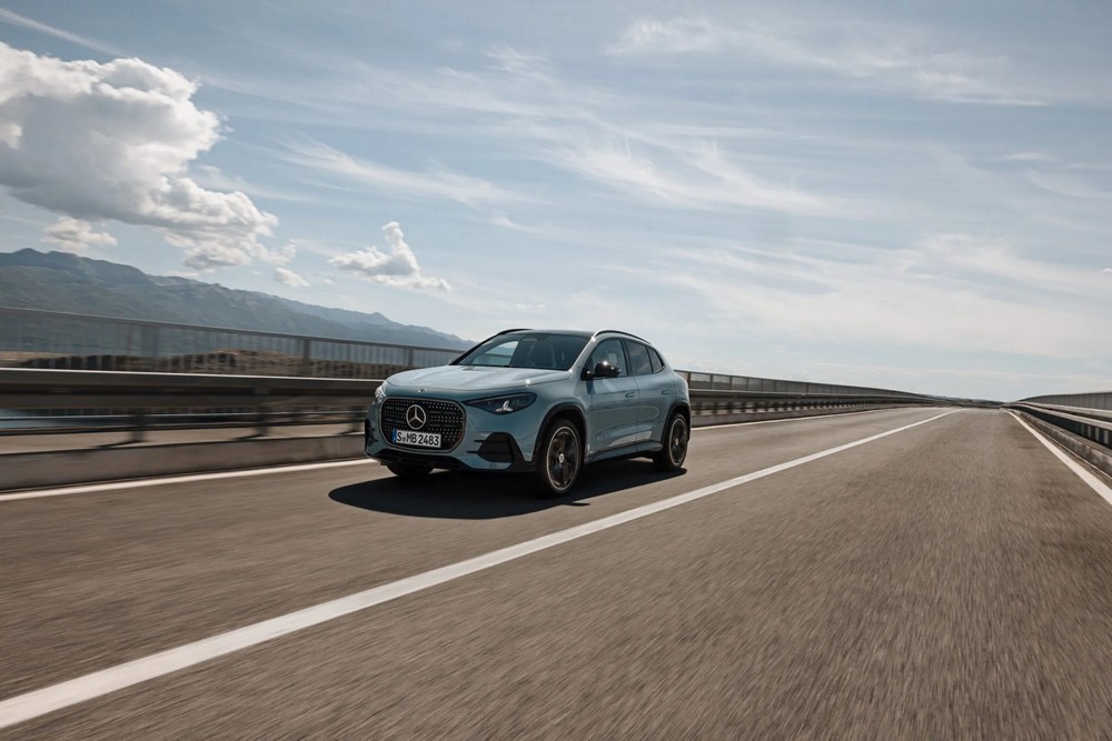 Mercedes-Benz GLA EV mới: Chạy 657 km, sạc 10 phút đi 270 km