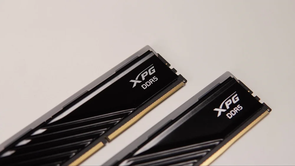 Review RAM Lancer Blade DDR5 và SSD Legend 860 1TB