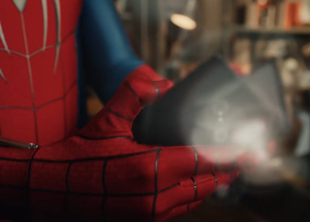 Chỉ Galaxy Z Fold8 mới đủ bền bỉ để "đu" cùng Spider-Man?