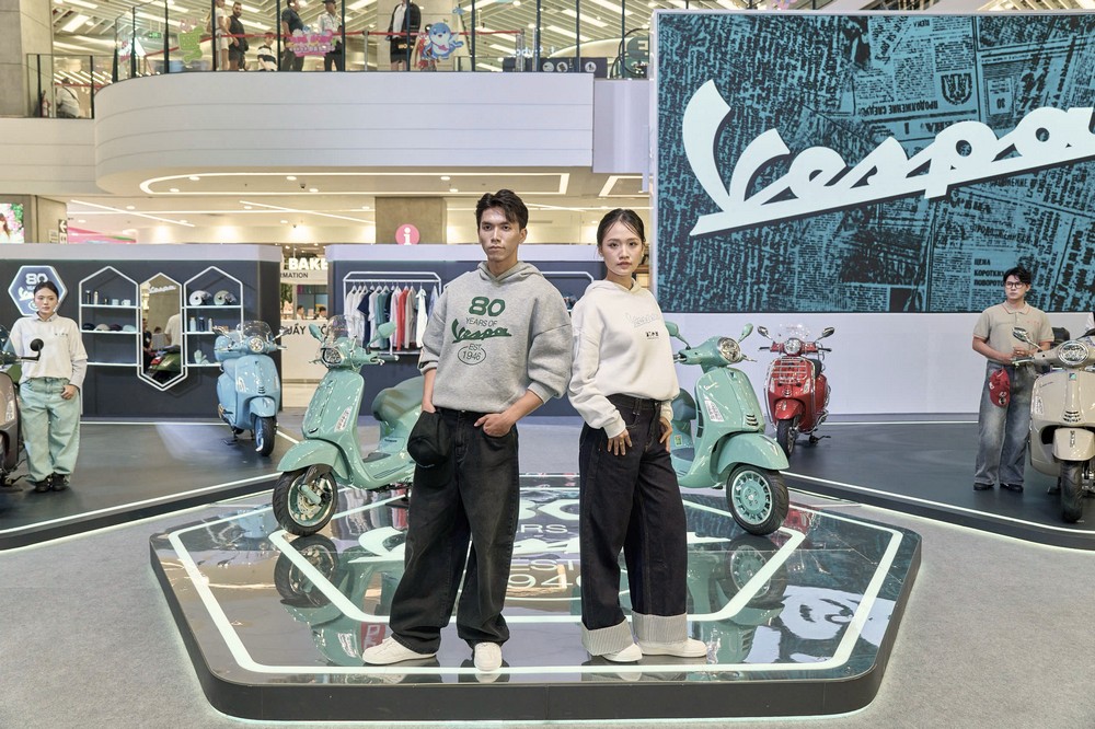 Vespa mang đại tiệc 80 năm đến Đà Nẵng
