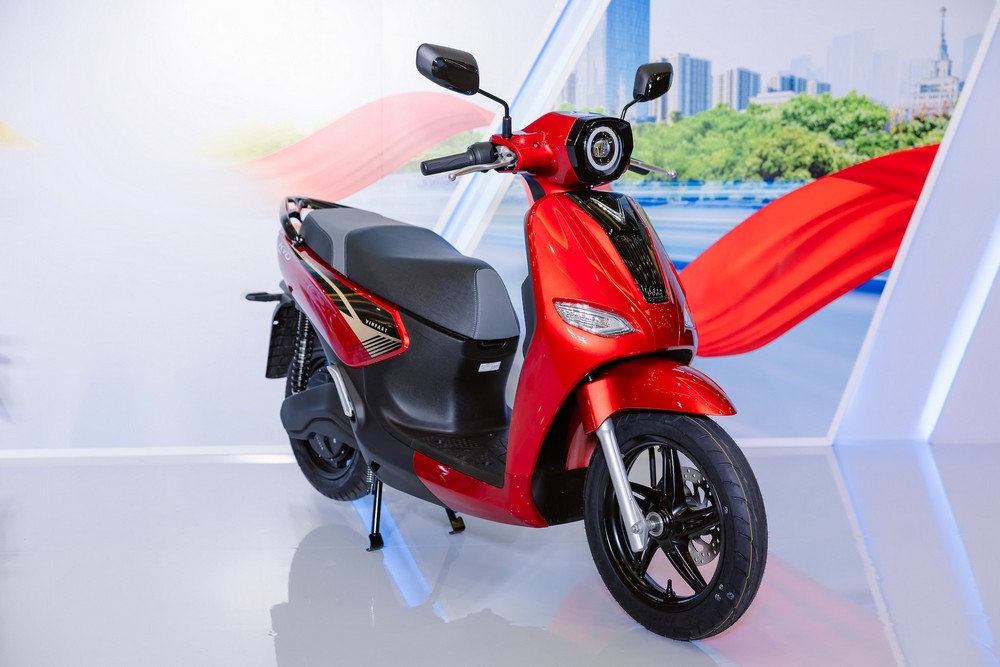 VinFast tung bộ đôi xe máy điện Kinet và Kyo mới