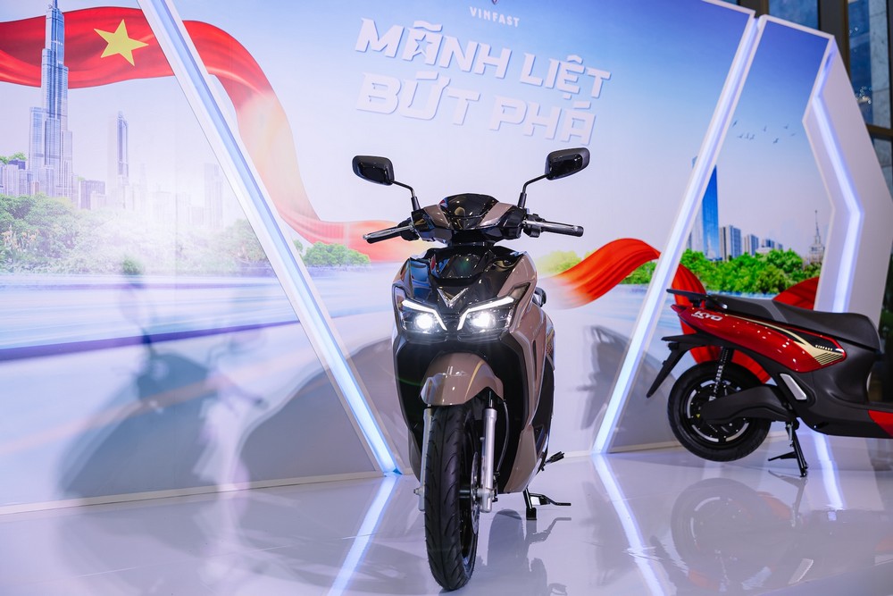 VinFast tung bộ đôi xe máy điện Kinet và Kyo mới