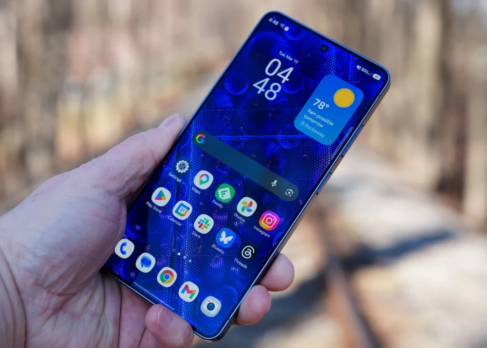 Galaxy S26 Ultra sắp "chữa" xong lỗi ám đỏ màn hình