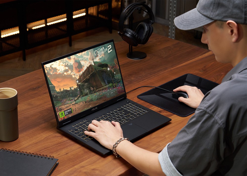 ASUS TUF Gaming 16 ra mắt với RTX 50 Series
