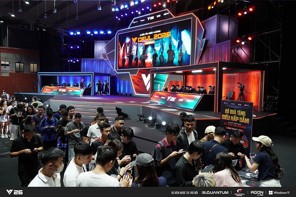 Team Falcons lần thứ 6 lên ngôi vô địch CFVL