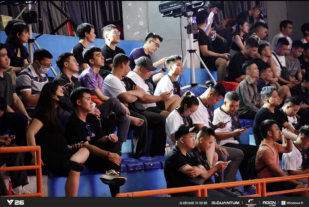 Team Falcons lần thứ 6 lên ngôi vô địch CFVL