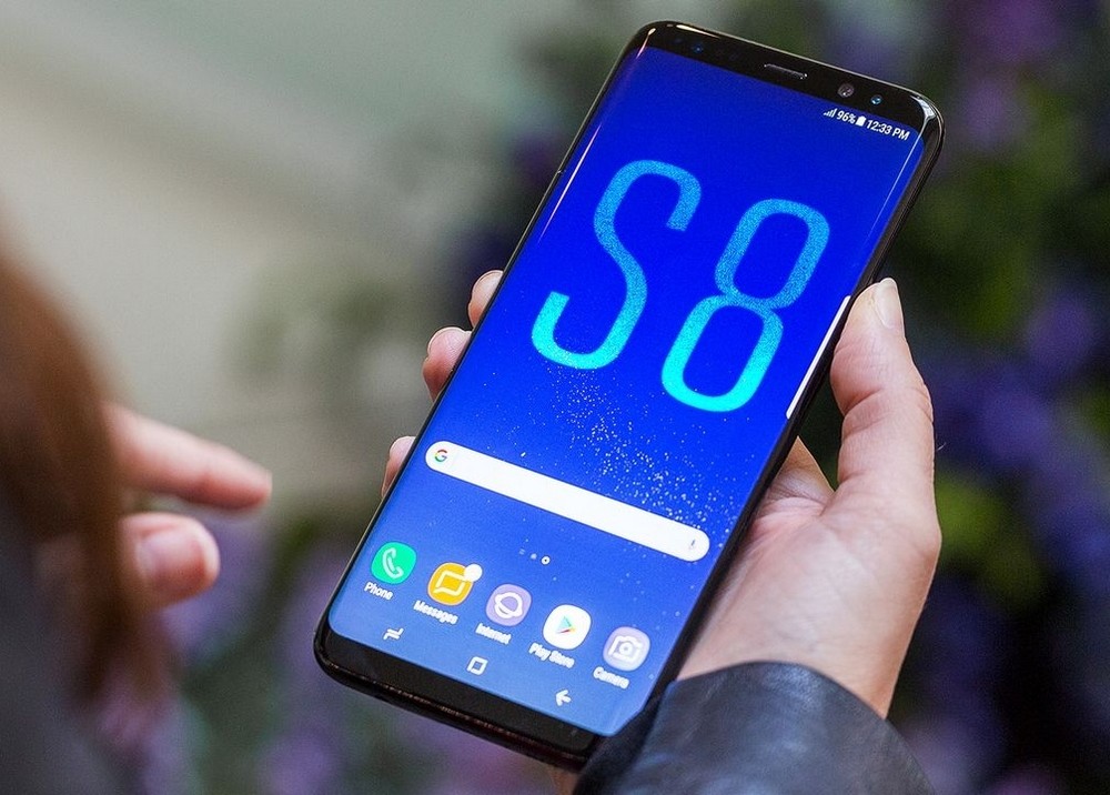 Samsung bất ngờ update phần mềm cho Galaxy S8 và Galaxy Note8