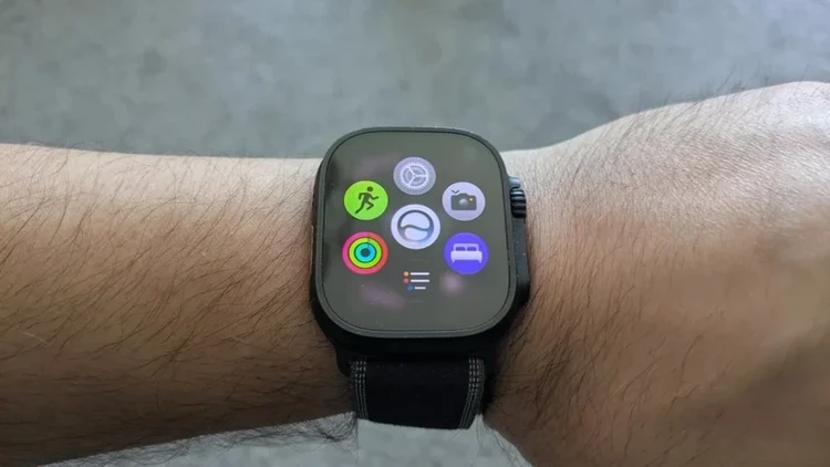 Galaxy Watch Ultra 2 và Apple Watch Ultra 3 đọ sức!