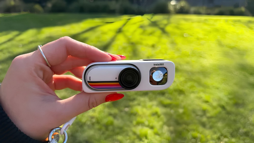 Insta360 Go 3S Retro: Nhỏ nhưng “có võ”