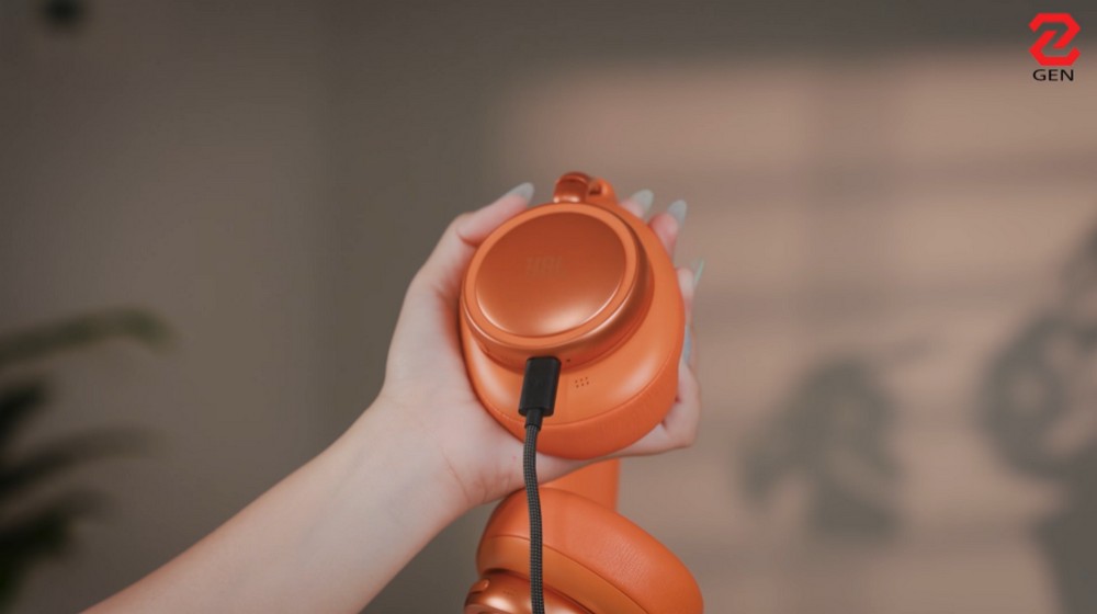 Trải nghiệm JBL Live 780NC: nhìn đã mắt, nghe cũng đã tai!