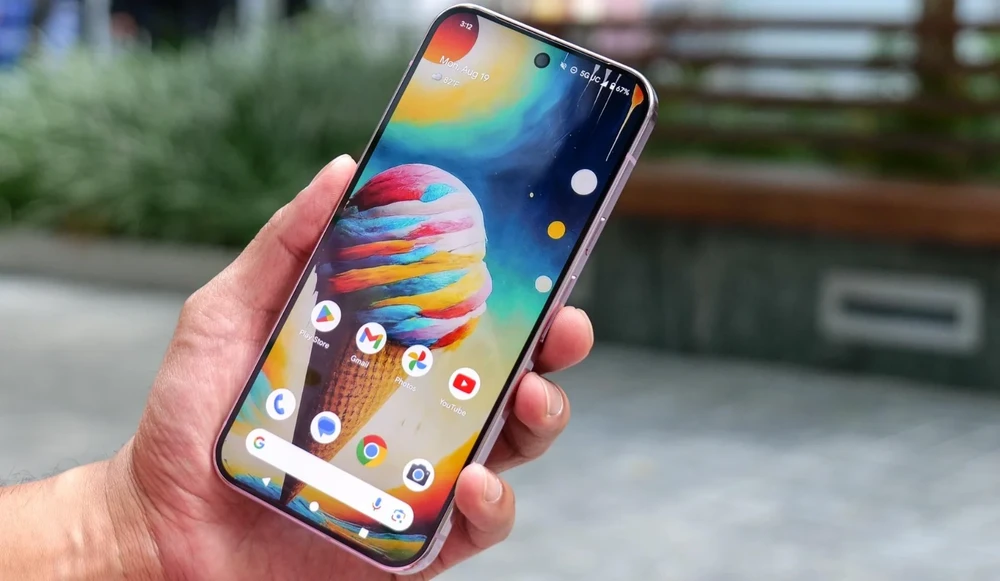 Khi 128GB không còn đủ: 10 điện thoại có bộ nhớ trong 1TB đáng chú ý 