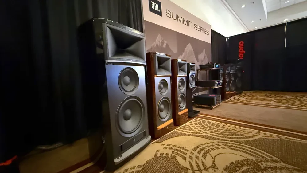 Top 4 mẫu loa “đắt xắt ra miếng” tại Audio Advice Live 2026 