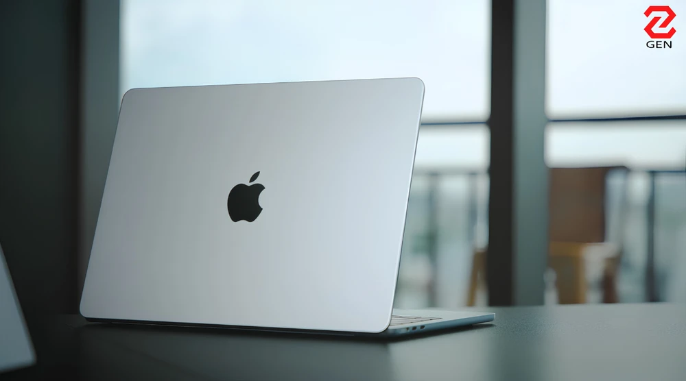 MacBook Air M5 tăng giá mạnh, laptop Windows bất ngờ sáng cửa