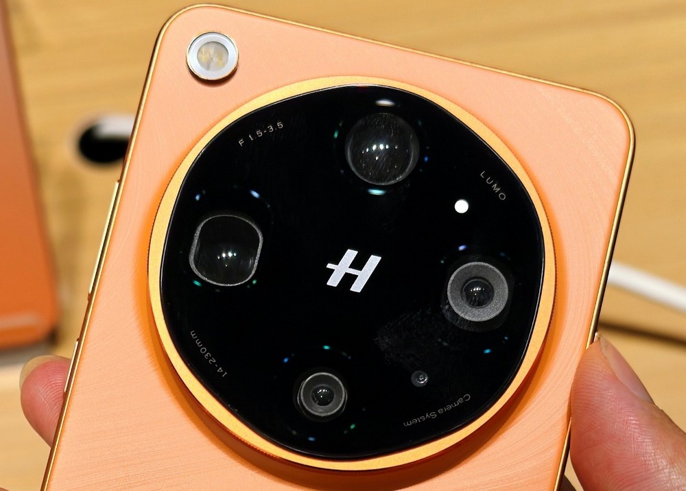 OPPO Find X10 Ultra trang bị camera tele 10x siêu khủng?