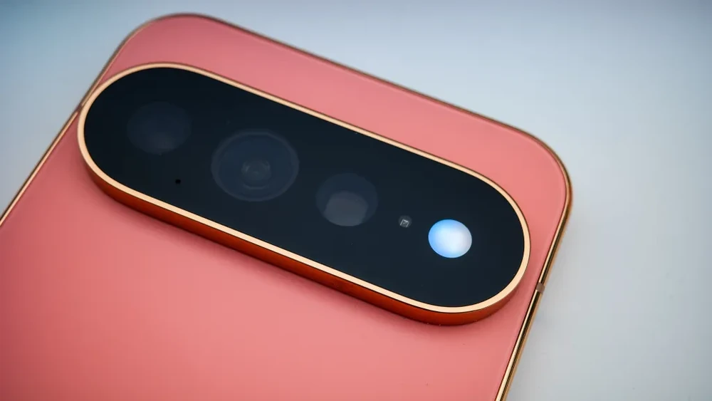 Pixel 11 Pro XL và iPhone 17 Pro Max: mẫu “flagship” nào đáng mua hơn? 