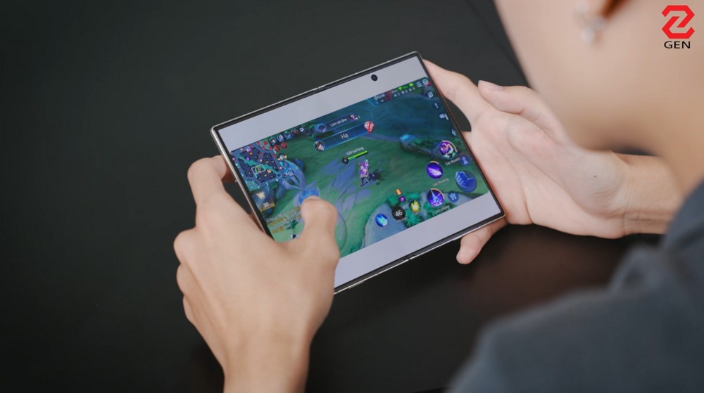 Review Galaxy Z Fold8: mẫu smartphone gập không thích “làm màu”