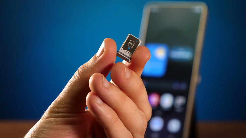 Samsung lấy lại ngôi vương, thị trường smartphone vẫn lao đao 