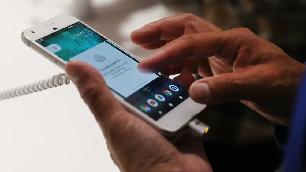 Nhìn lại 5 smartphone làm nên “đế chế” Android 