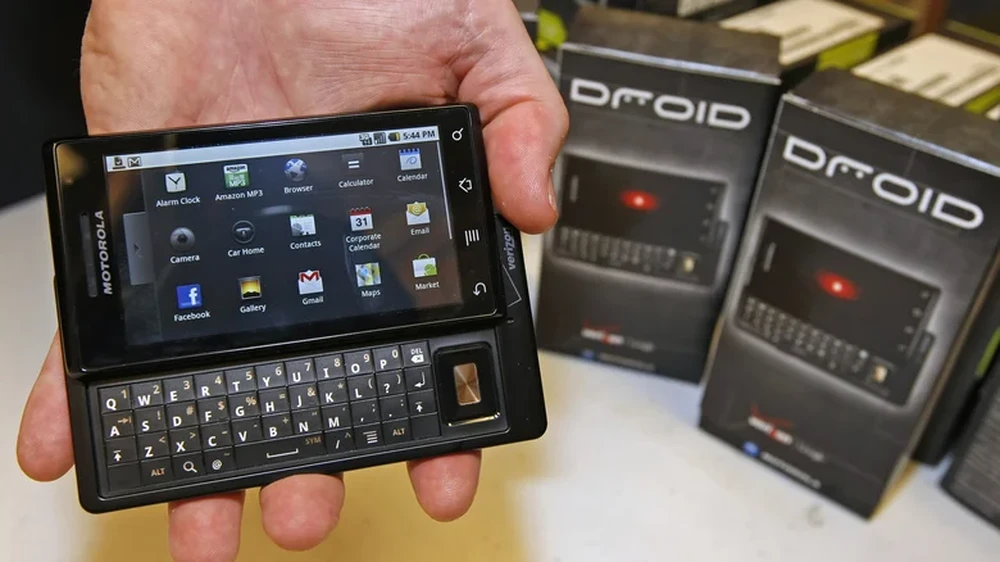 Nhìn lại 5 smartphone làm nên “đế chế” Android 