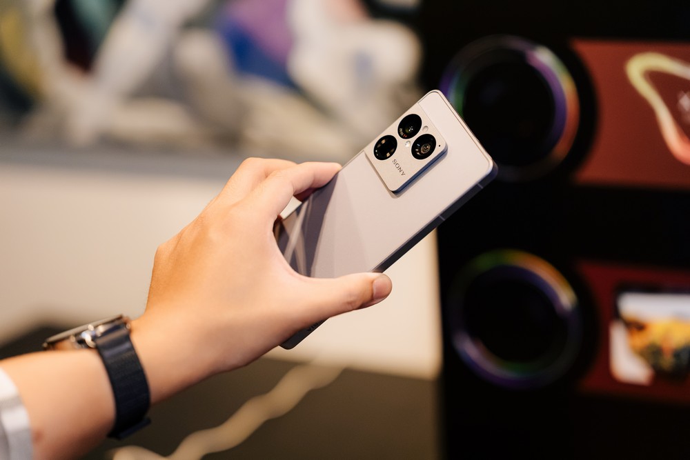 Sony Xperia 1 VIII ra mắt: Flagship nhiếp ảnh AI đẳng cấp
