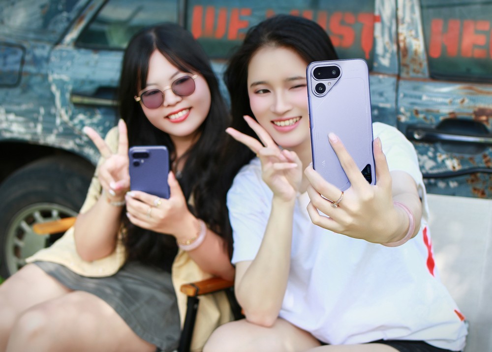 TECNO POVA Curve 2 5G ra mắt với pin 8.000 mAh